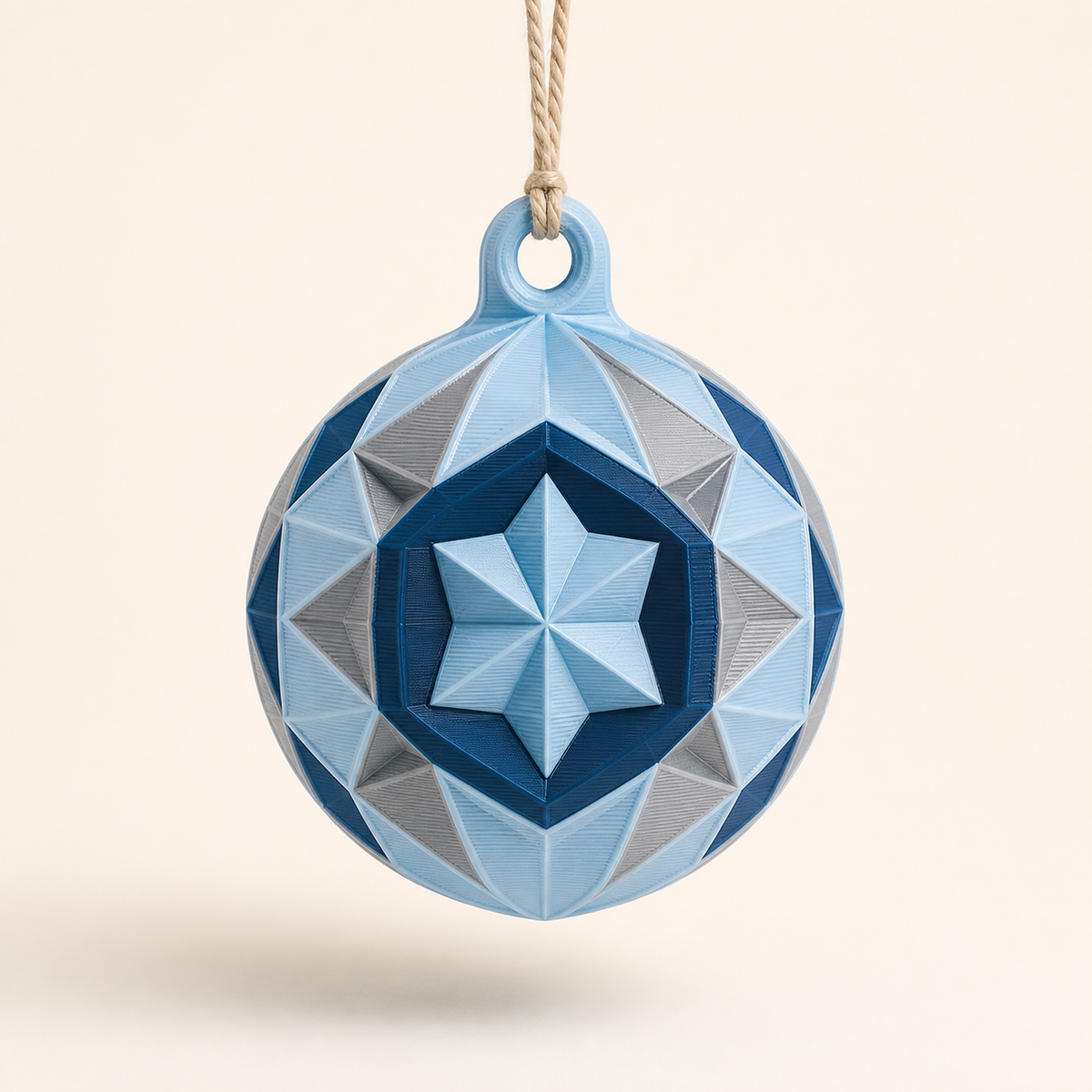 Christmas ornament ice crystal from 3D-printed PETG in ice blue, silver grey, dark blue