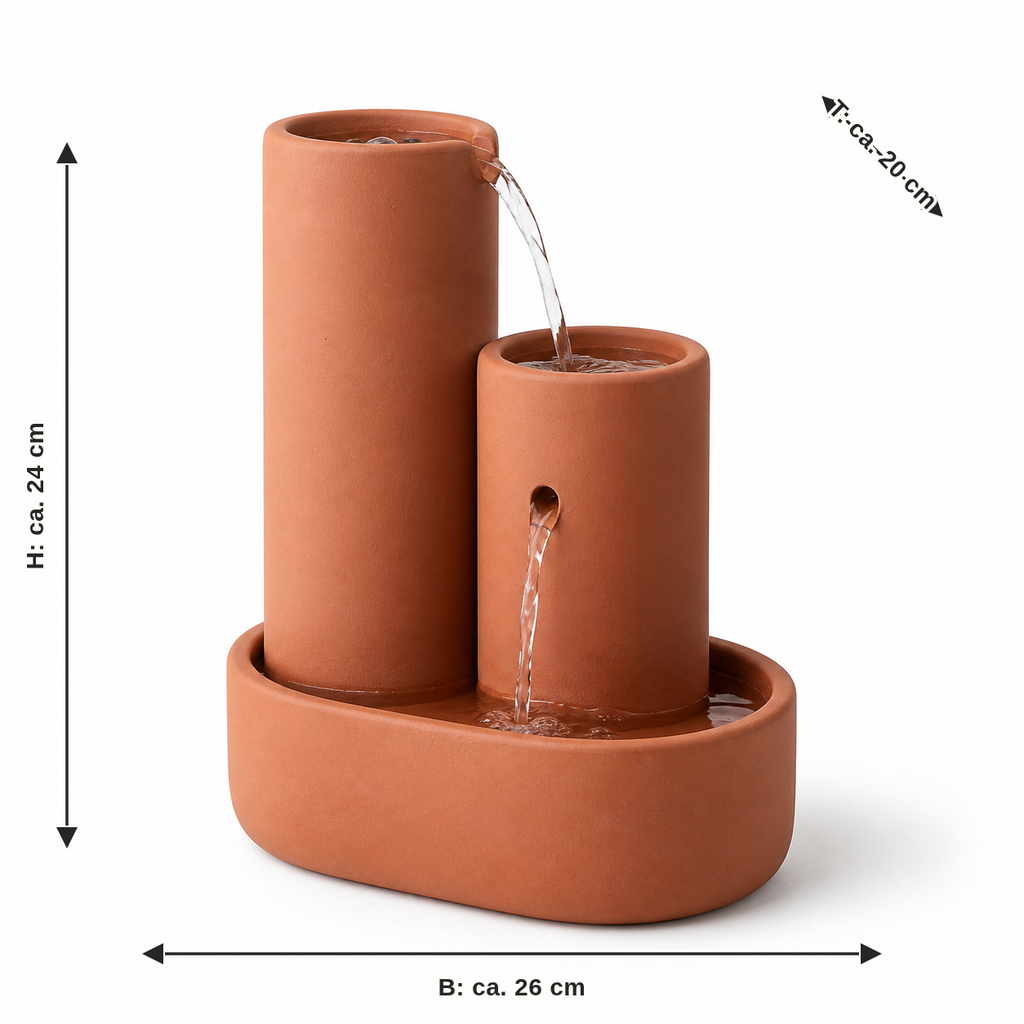 Maßbild für Doppelsäulen-Zimmerbrunnen in Terrakotta: Breite ca. 26 cm, Tiefe ca. 20 cm, Höhe ca. 24 cm