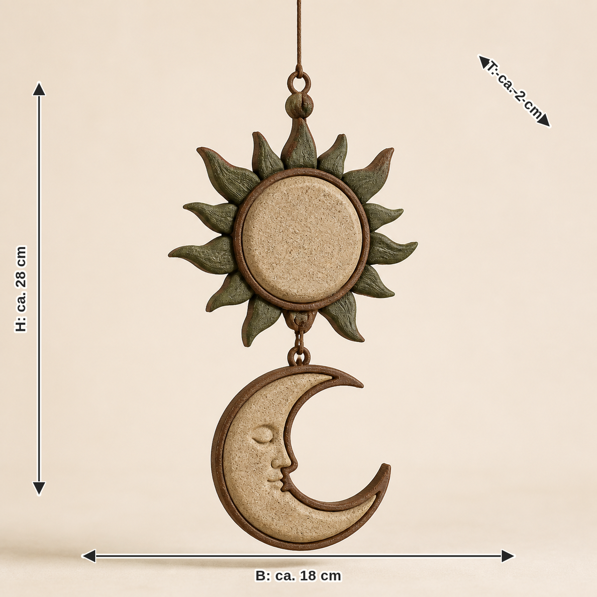 Maßbild für Fensterhänger Sonne & Mond – Urig: Breite ca. 18 cm, Tiefe ca. 2 cm, Höhe ca. 28 cm