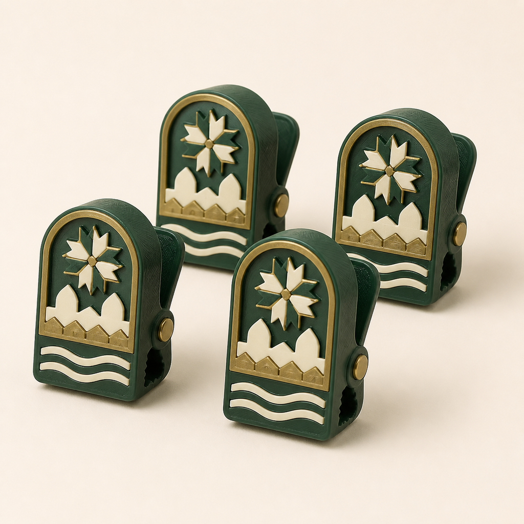 curtain clip Alpenstern – Salzburg from PETG on bright studio background