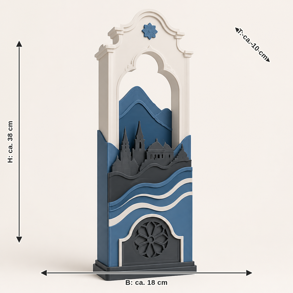 Dimensional image for Gartenstele Alpenbogen – Salzburg: width approx. 18 cm, depth approx. 10 cm, height approx. 38 cm