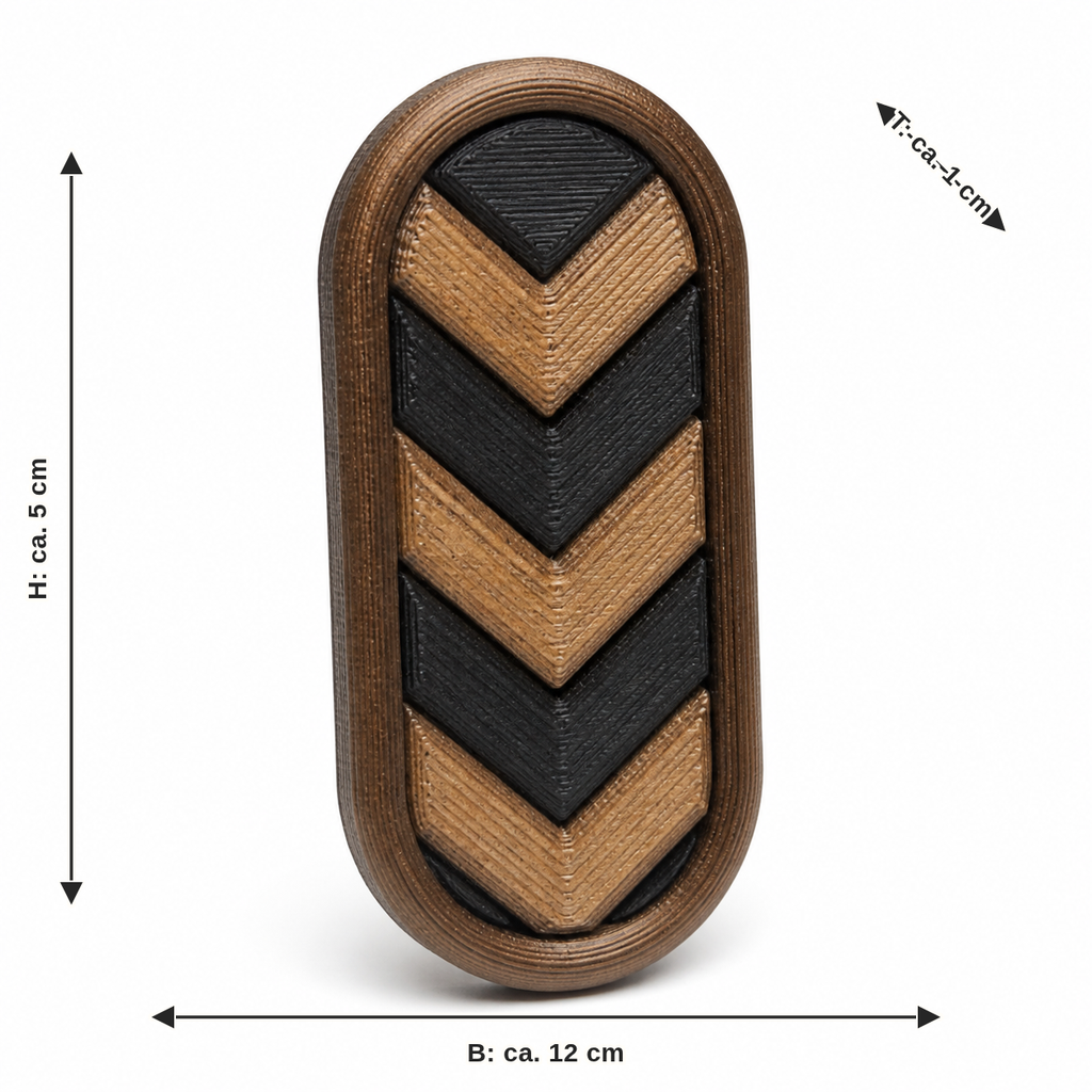 Maßbild für Länglicher Magnet mit Chevrons in Holzoptik: Breite ca. 12 cm, Tiefe ca. 1 cm, Höhe ca. 5 cm