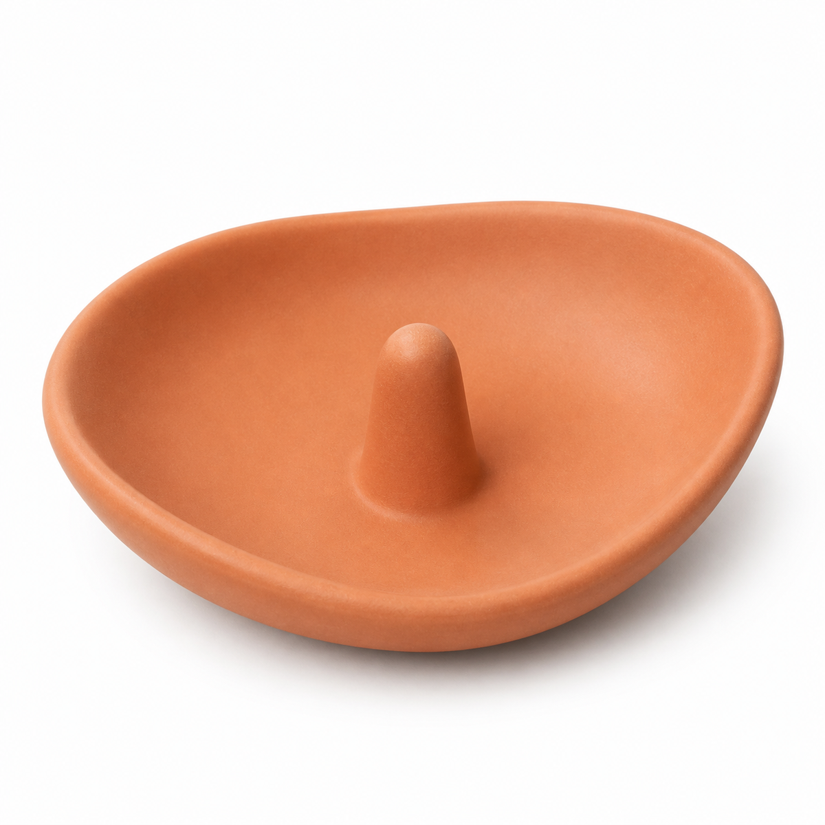 Terrakottafarbene minimalistische Kiesel-Ringschale mit zentralem Ringstift