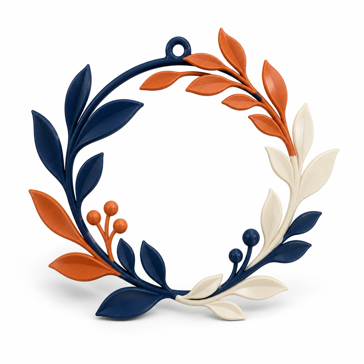 Offener Zweigkranz in Navy und Terrakotta – Produktansicht auf weißem Hintergrund; Farben: Navyblau, Terrakotta und Creme.