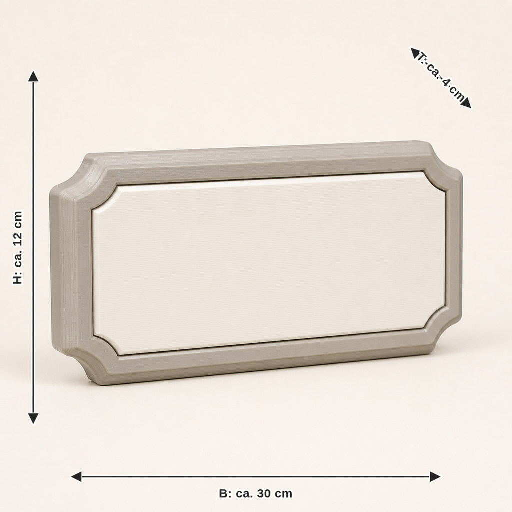 Maßbild für Namensschild Wechselrahmen – Minimalistisch: Breite ca. 30 cm, Tiefe ca. 4 cm, Höhe ca. 12 cm