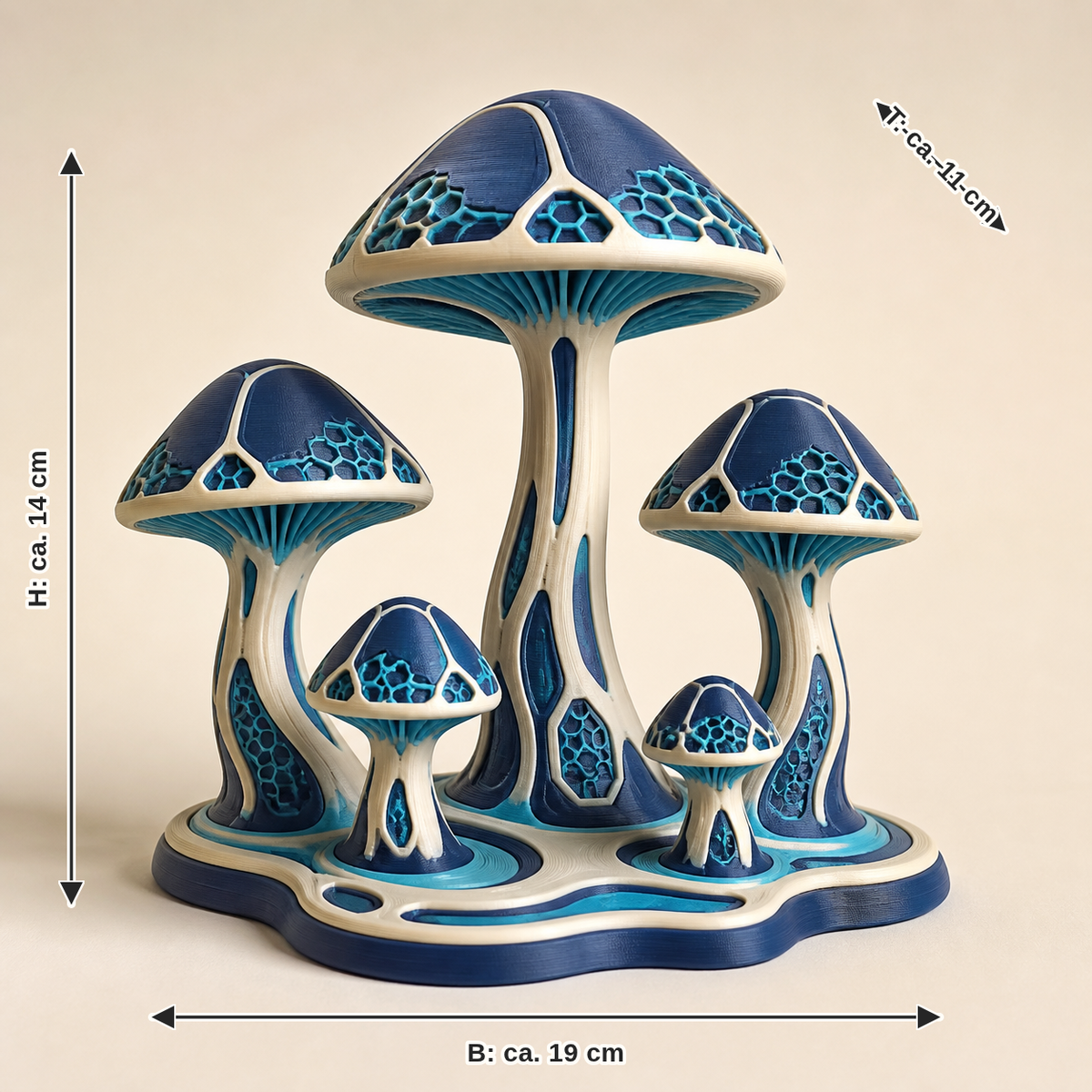 Maßbild für Pilzgruppe Mooshain – Futuristisch: Breite ca. 19 cm, Tiefe ca. 11 cm, Höhe ca. 14 cm
