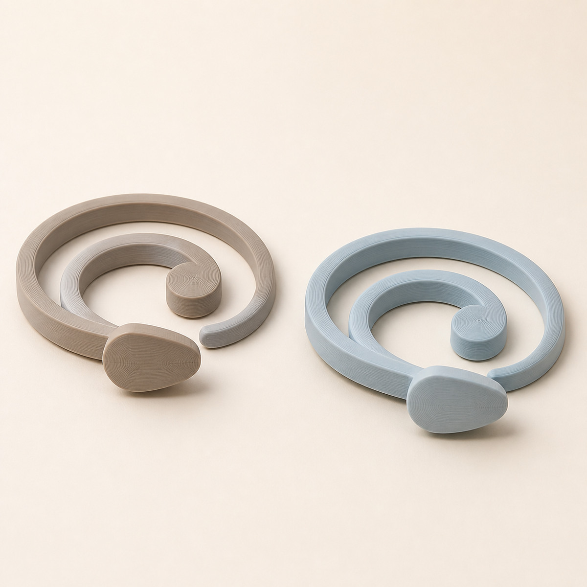 Spiral arch rack – PETG serene on bright studio background