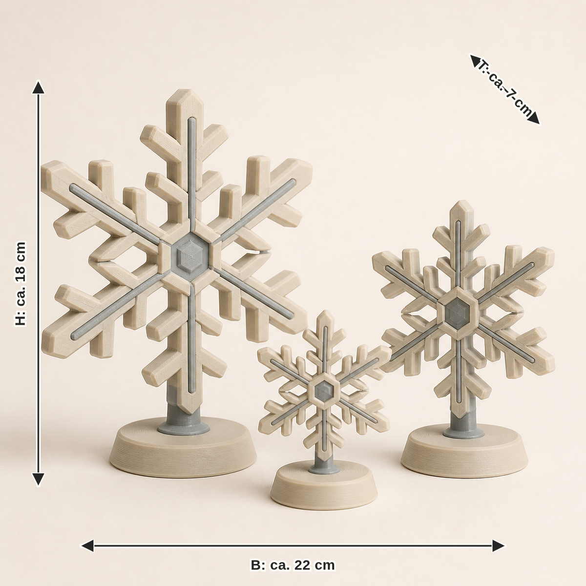 Maßbild für Schneeflocken-Trio Kristallwind – Minimalistisch: Breite ca. 22 cm, Tiefe ca. 7 cm, Höhe ca. 18 cm