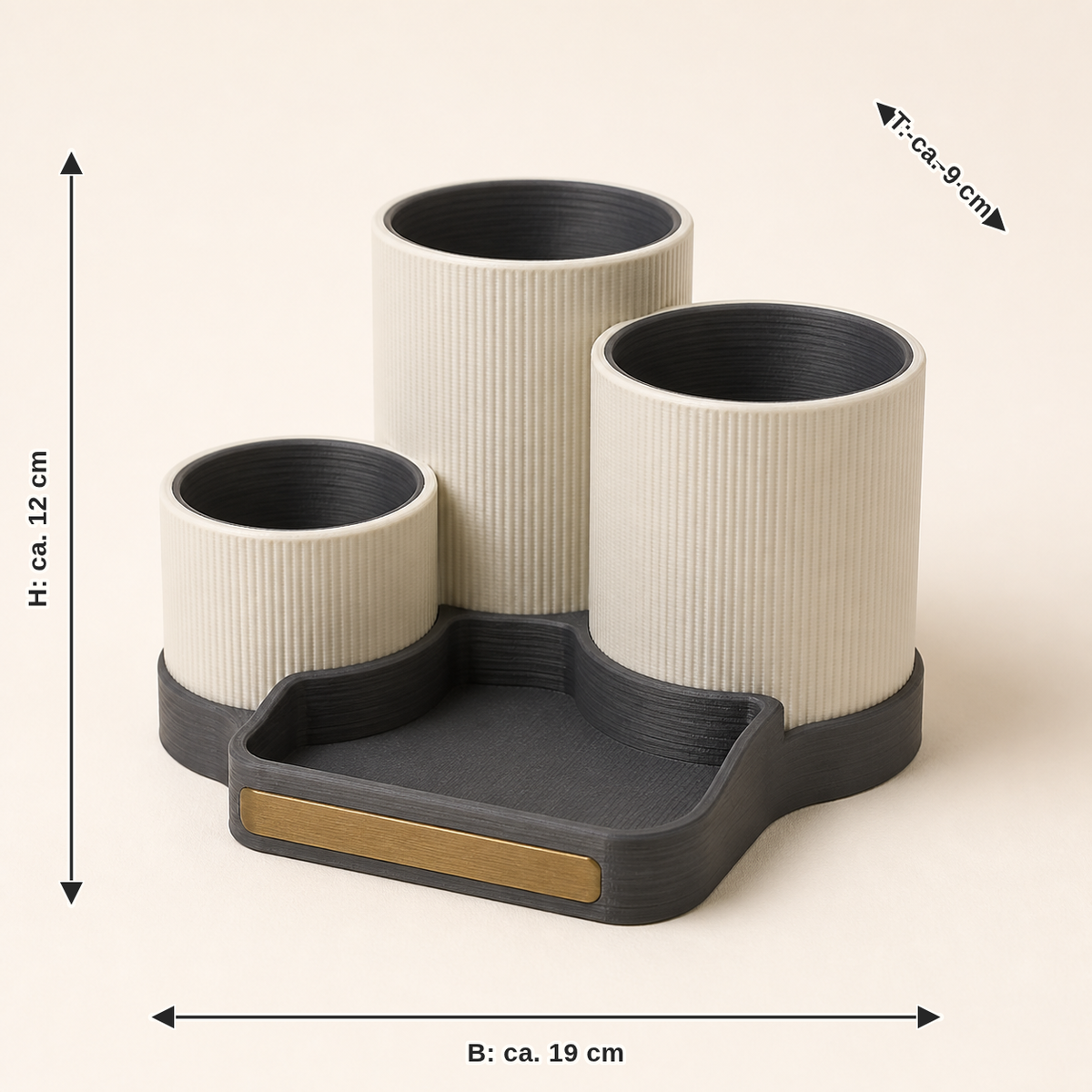 Measurement for pen holders Trio contour – Timeless: width approx. 19 cm, depth approx. 9 cm, height approx. 12 cm