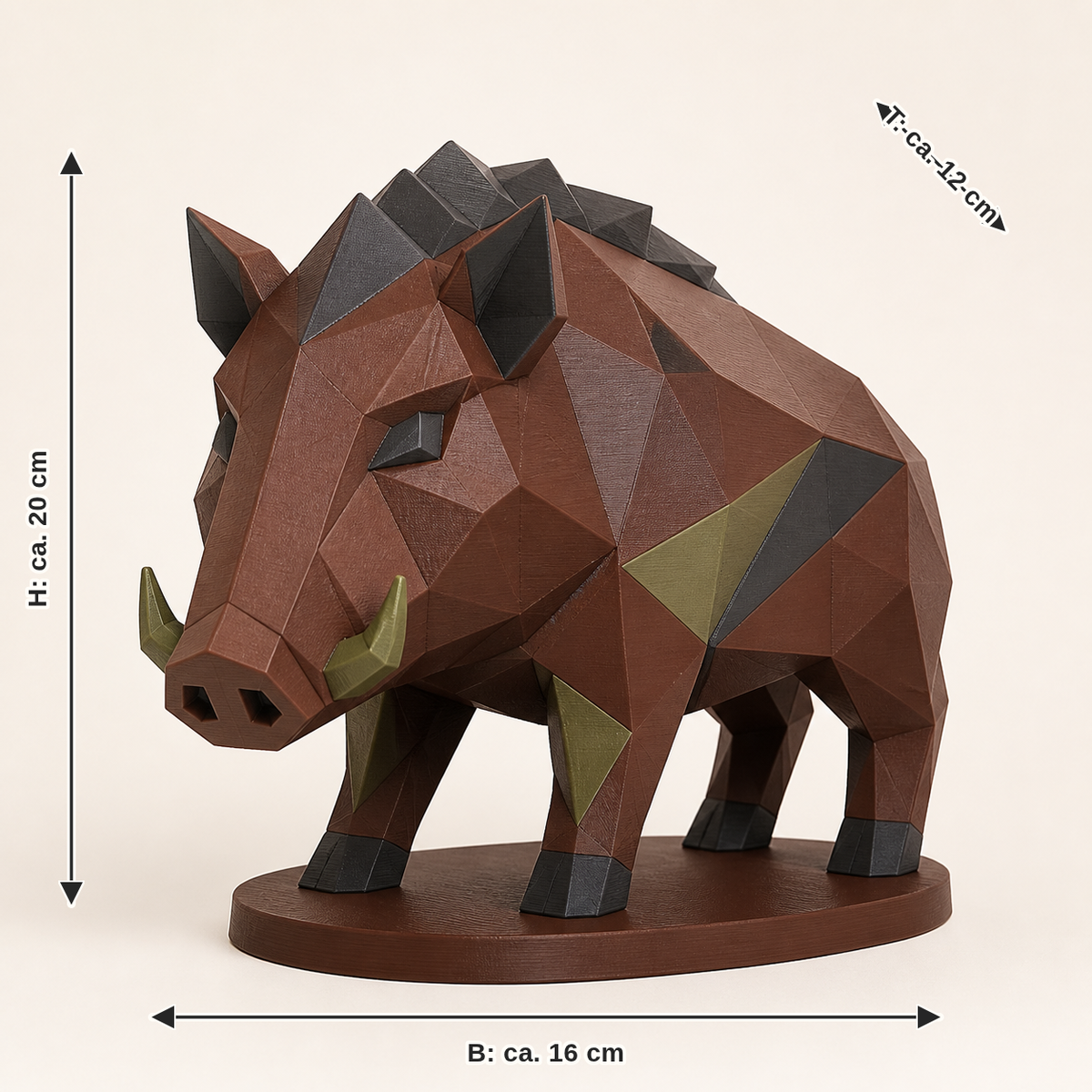 Maßbild für Wildschwein-Low-Poly-Skulptur Facettenfigur: Breite ca. 16 cm, Tiefe ca. 12 cm, Höhe ca. 20 cm