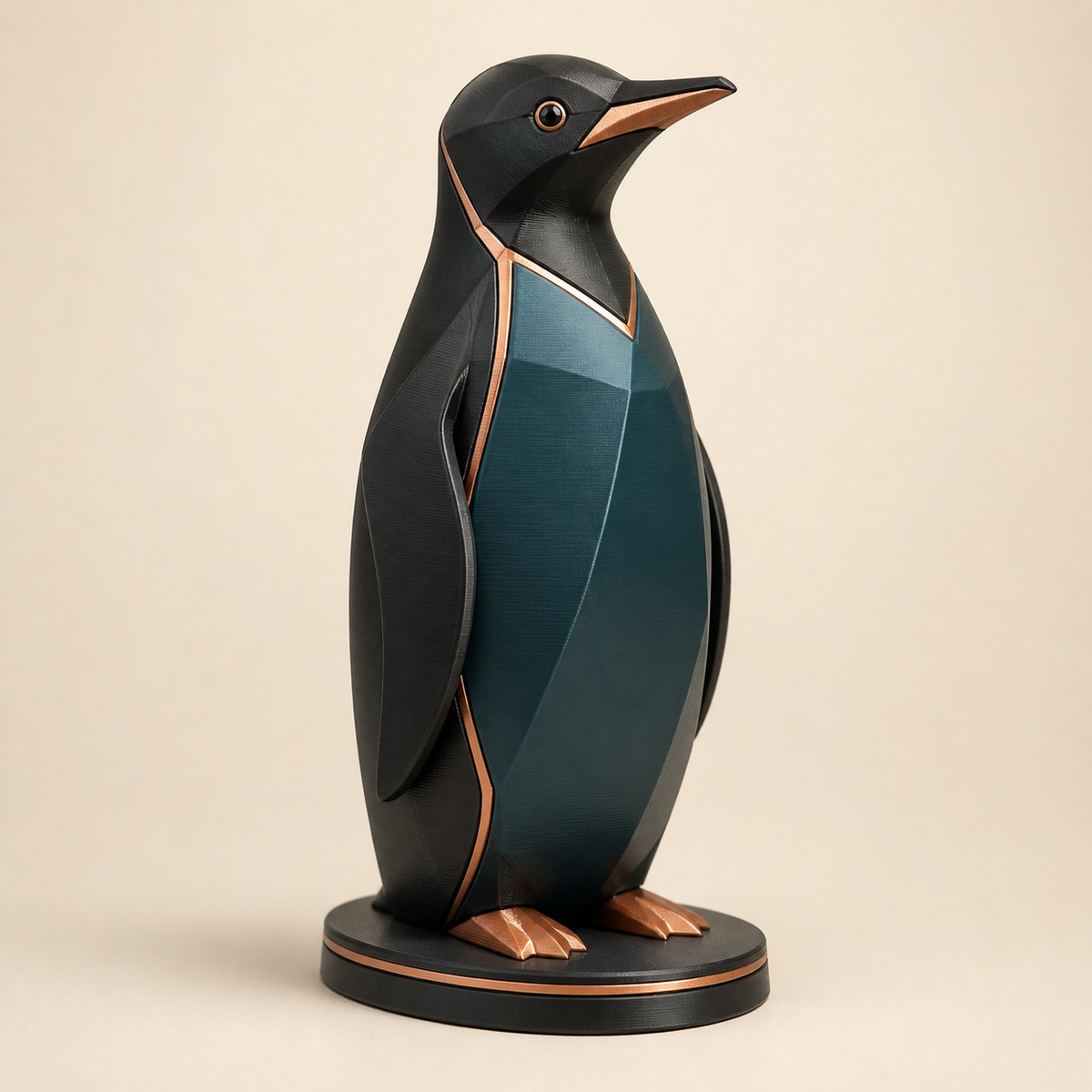 Winterfigur Pinguin Eisgruß im Stil Modern aus 3D-gedrucktem PETG in Anthrazit, Petrol, Kupfer